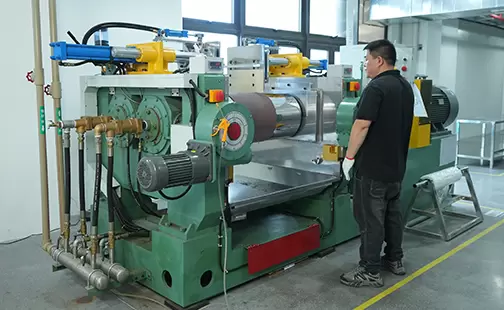  রাবার মিক্সিং ওয়ার্কশপ 