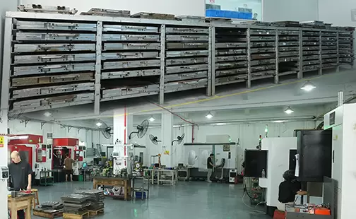  ছাঁচ দেখানোর ঘর 